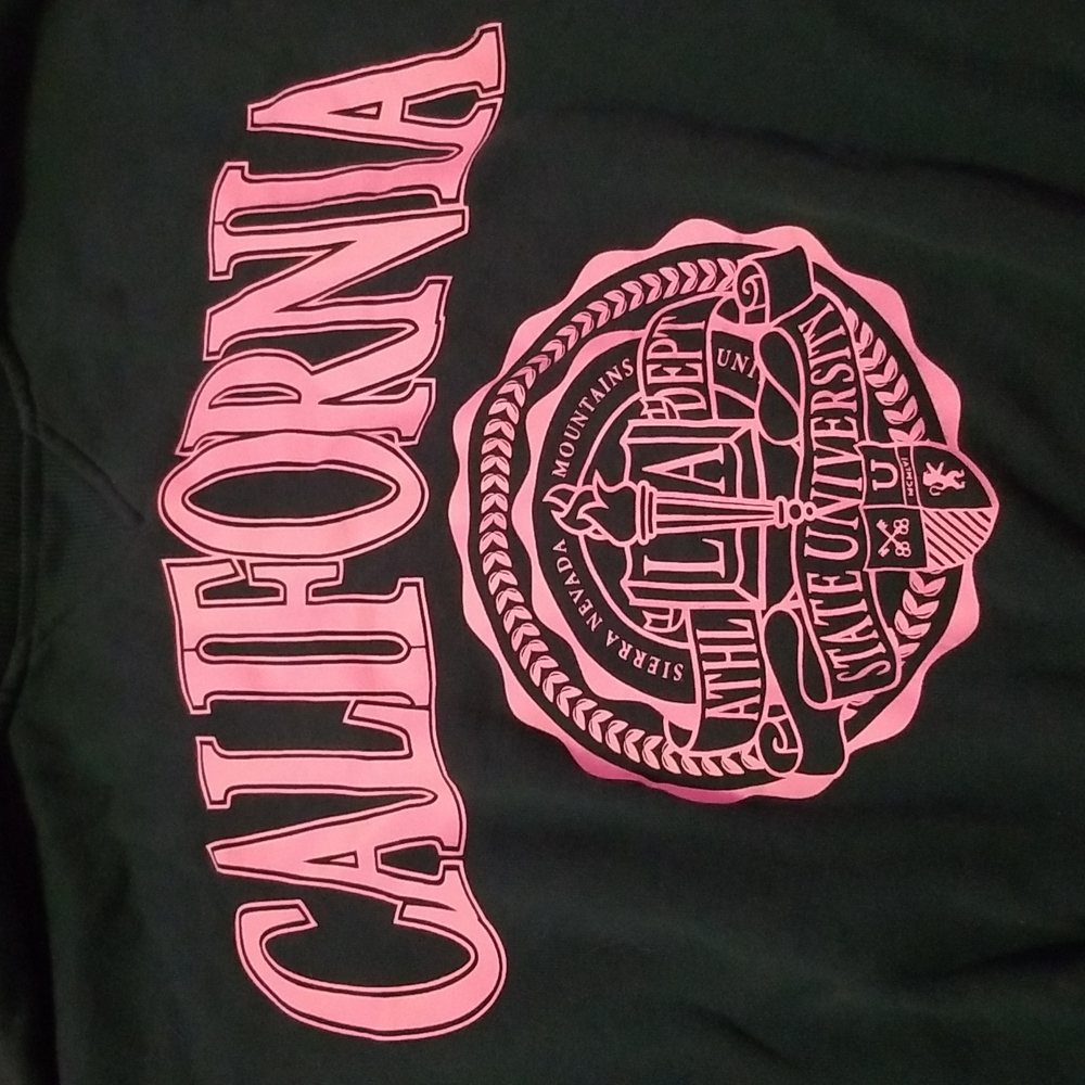 Dark green cropped long sleeved California shirt